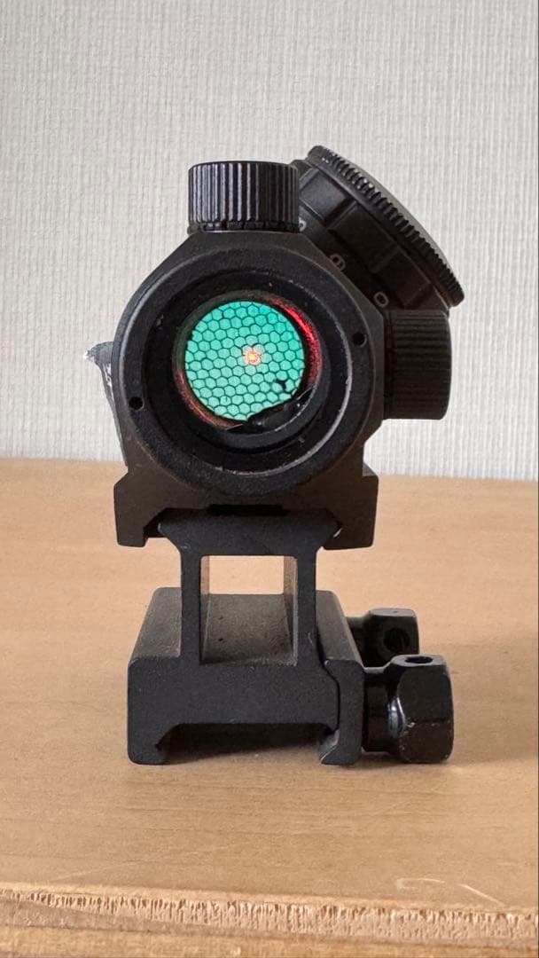 Bushnell TRS-25ドットサイト　実物