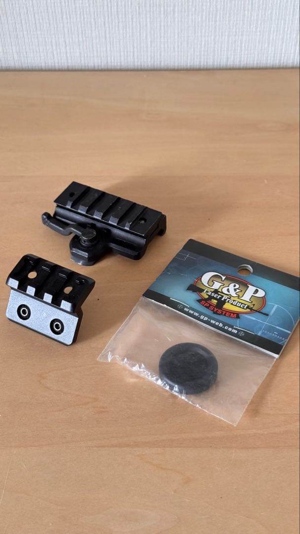 Bushnell TRS-25ドットサイト　実物