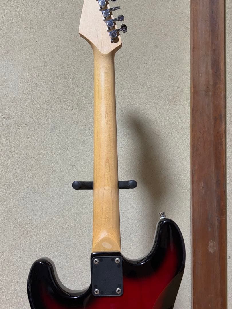 SELDERエレキギター ストラトキャスタータイプケース付き【中古品】