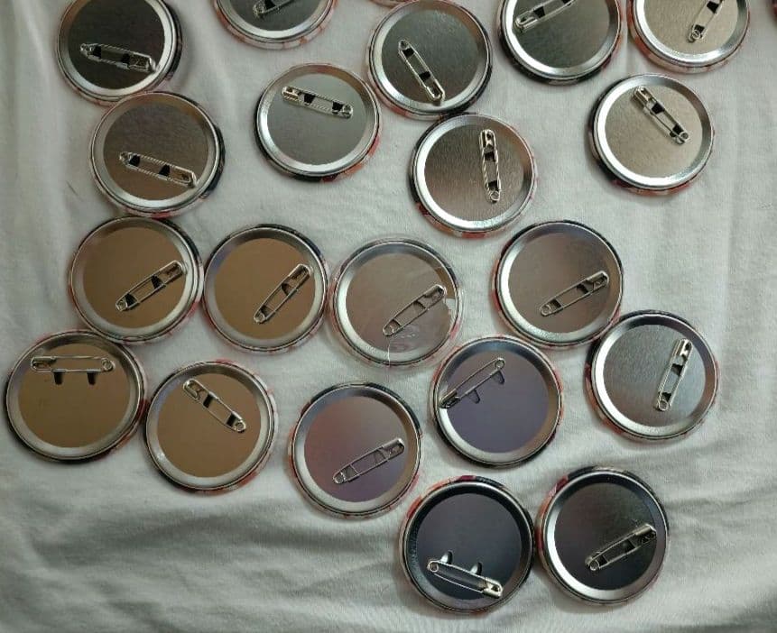 すとぷり　莉犬　缶バッチ　2021　spring 等身