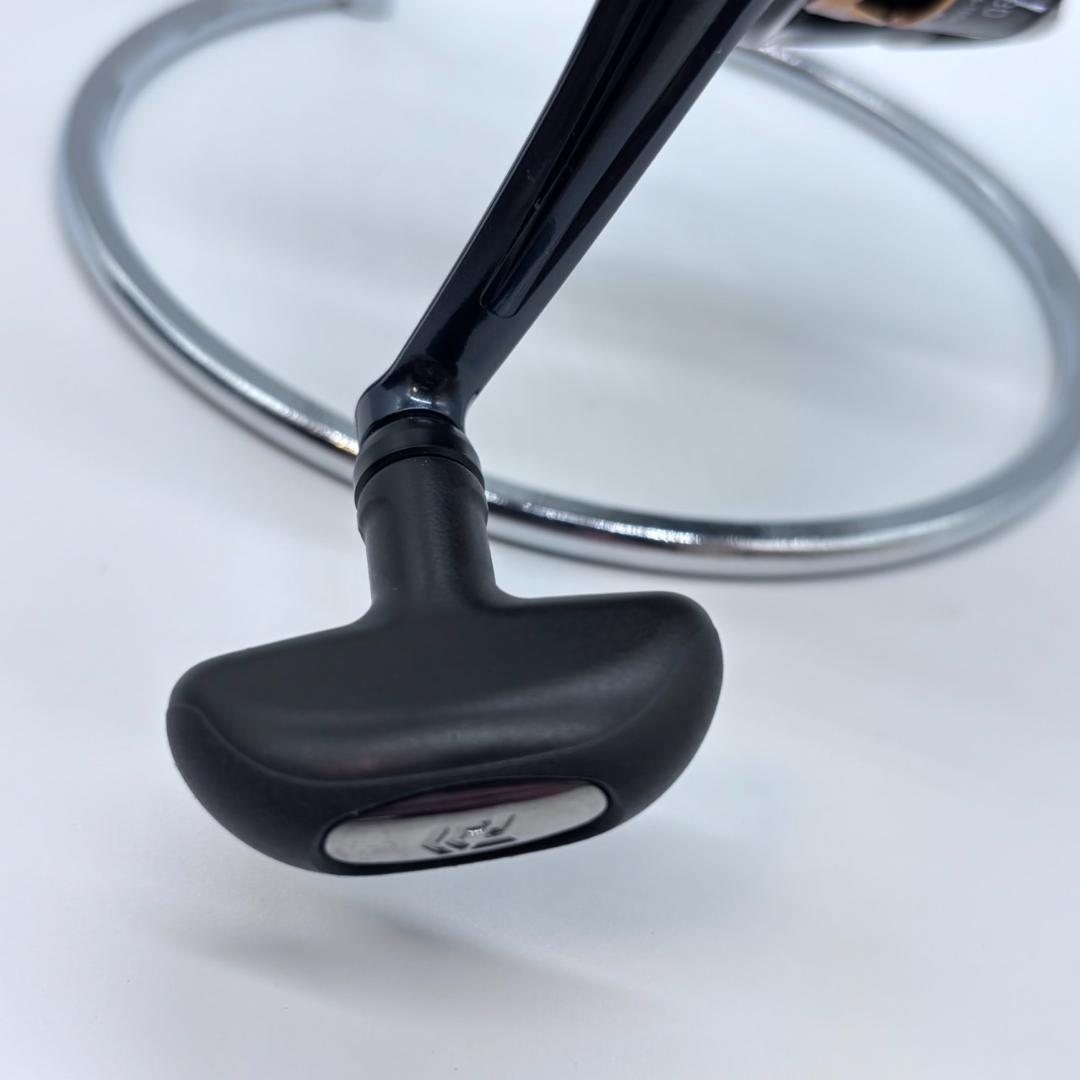 未使用 DAIWA 15トーナメントISO 2500SH-LBD 055466