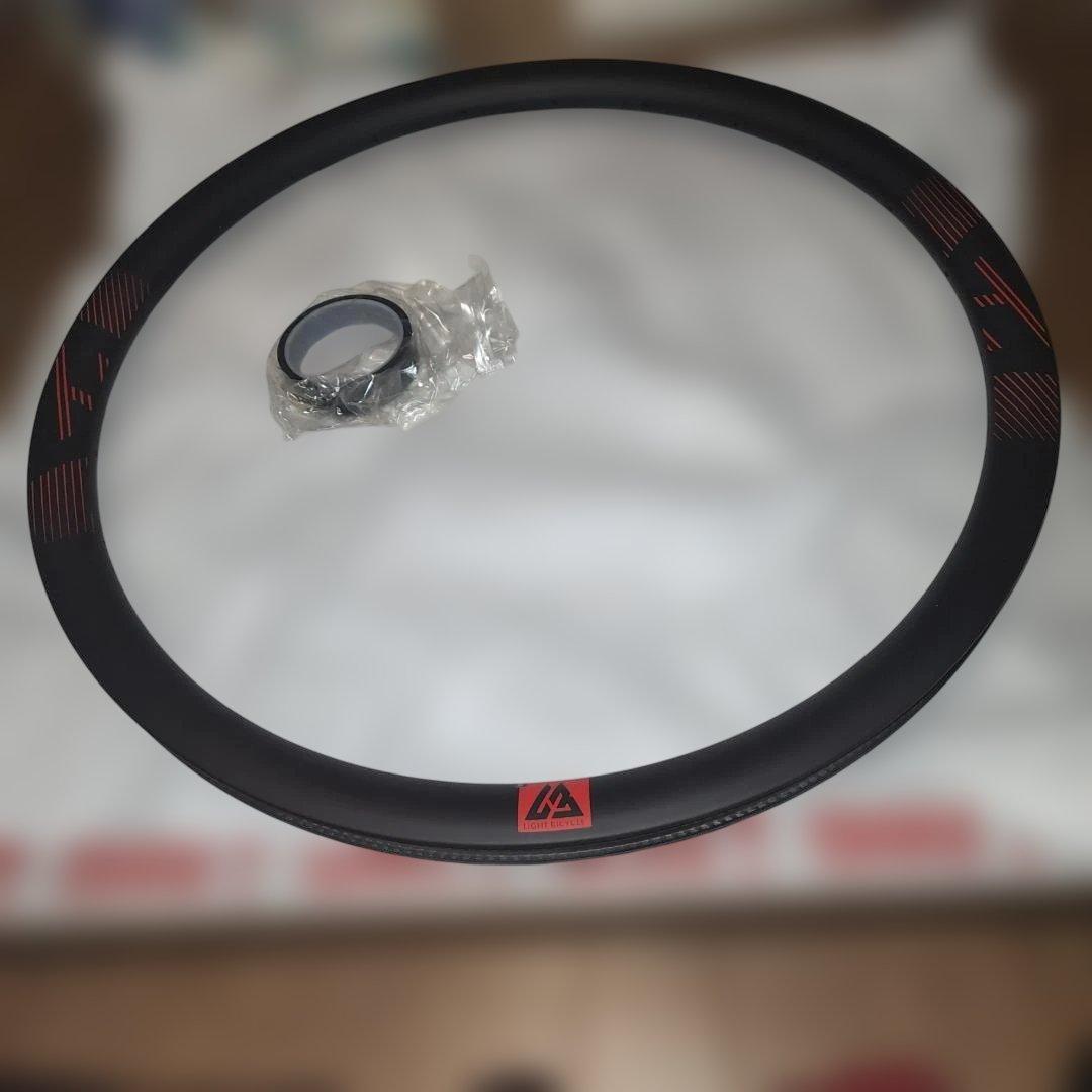 LIGHT BICYCLEカーボンリム700C35mmハイト 25mm幅 24H