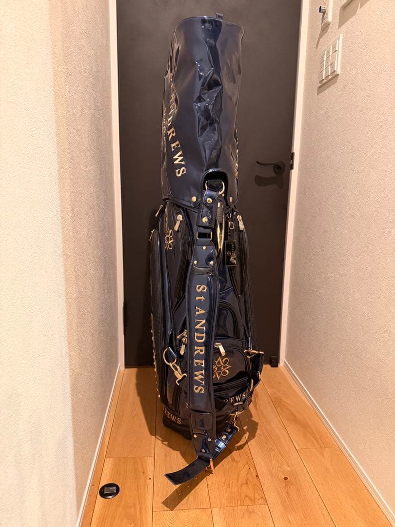 セントアンドリュース キャディバッグ 美品 ネームプレート有 ヘッドカバー4点付