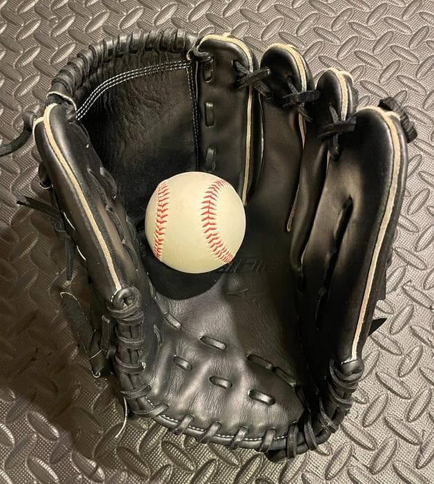 ミズノ　グローバルエリート　軟式　グローブ　ピッチャー　宮城モデル　即日発送