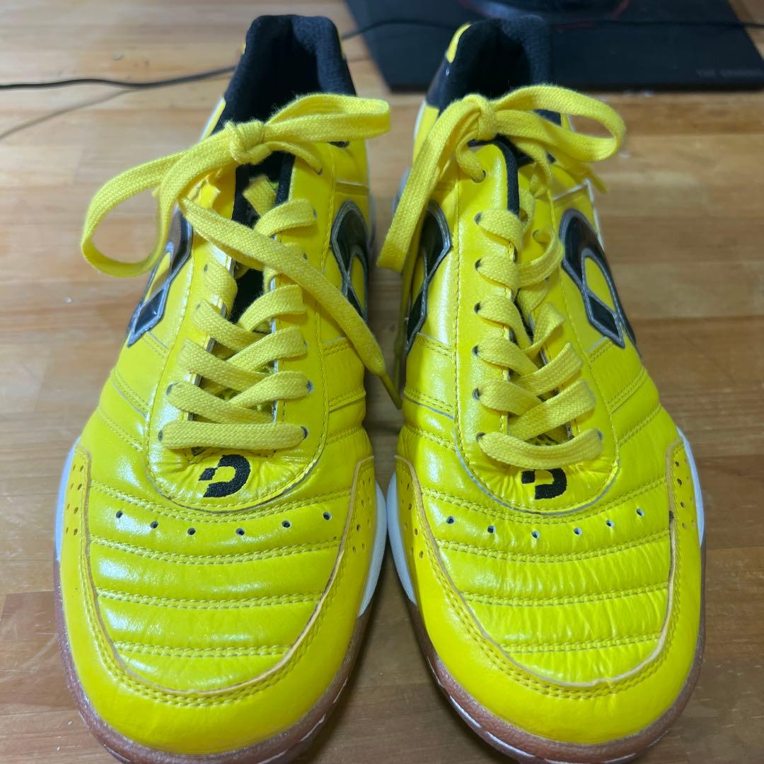 デスポルチ　フットサルシューズ