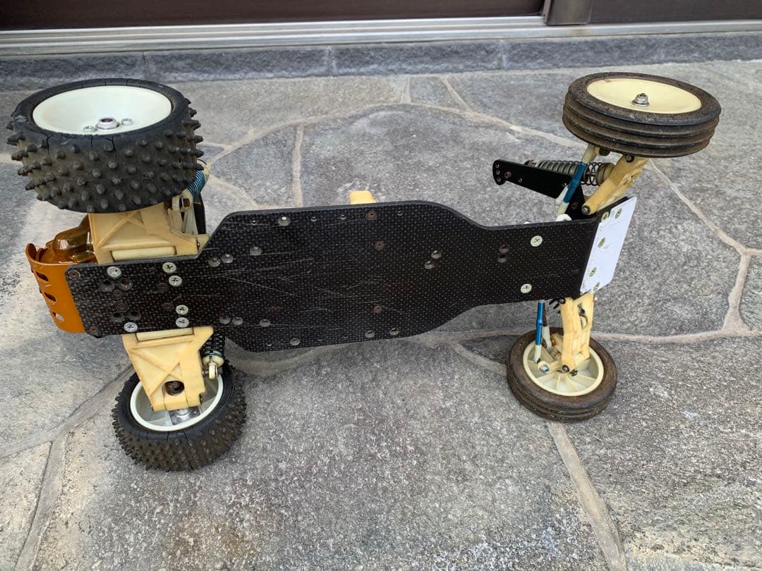 アソシエット　RC10