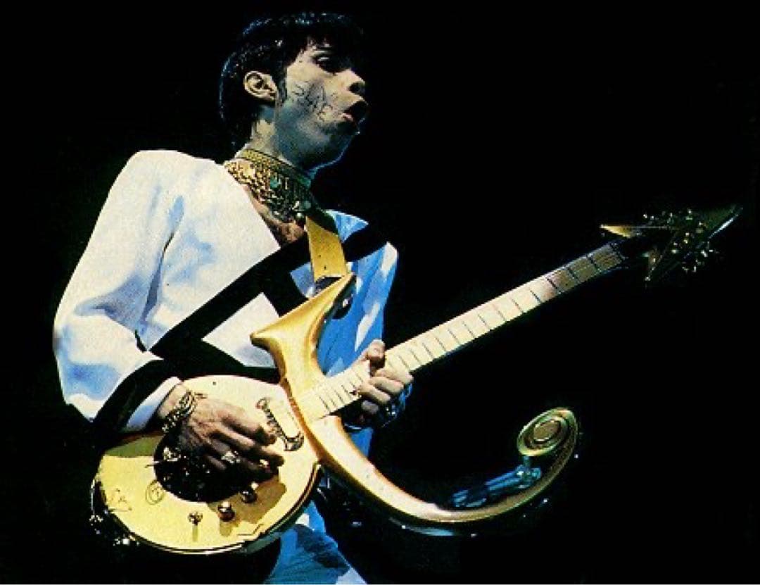 新品未使用prince レアギター　habibi シンボルギター　メンテナンス済