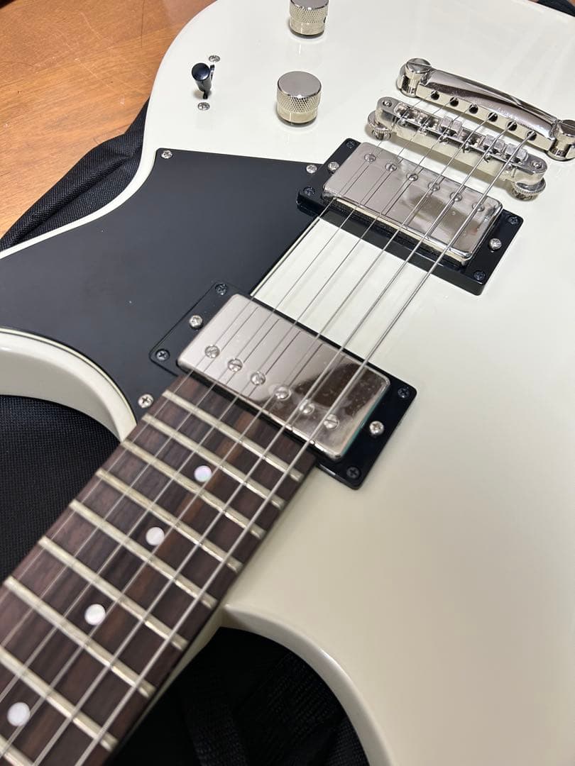 ヤマハ エレキギター REVSTAR RSS 20VWヴィンテージホワイト