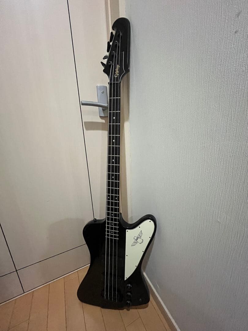 Epiphone Thunderbird ブラックエレキベース