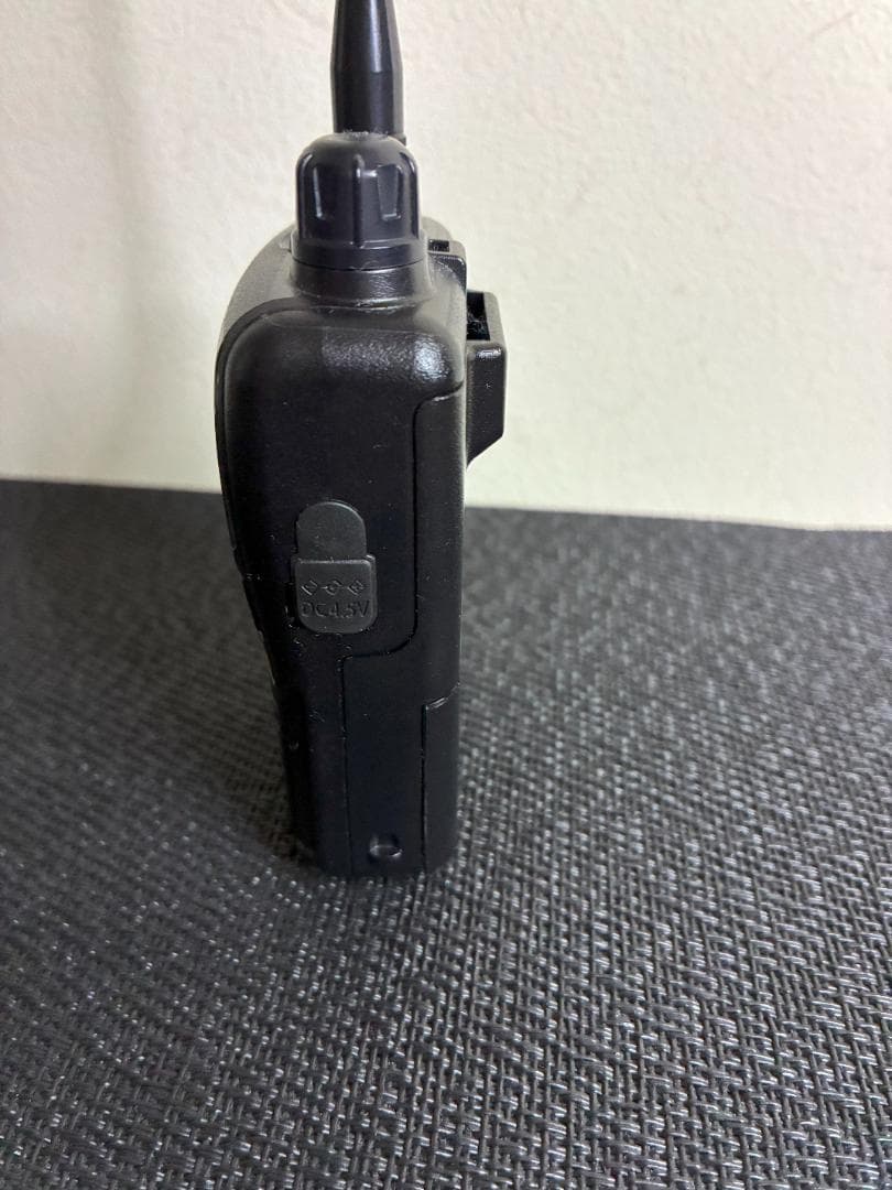 iCOM IC-R6　♦ダイヤモンドSRH-787アンテナ付属