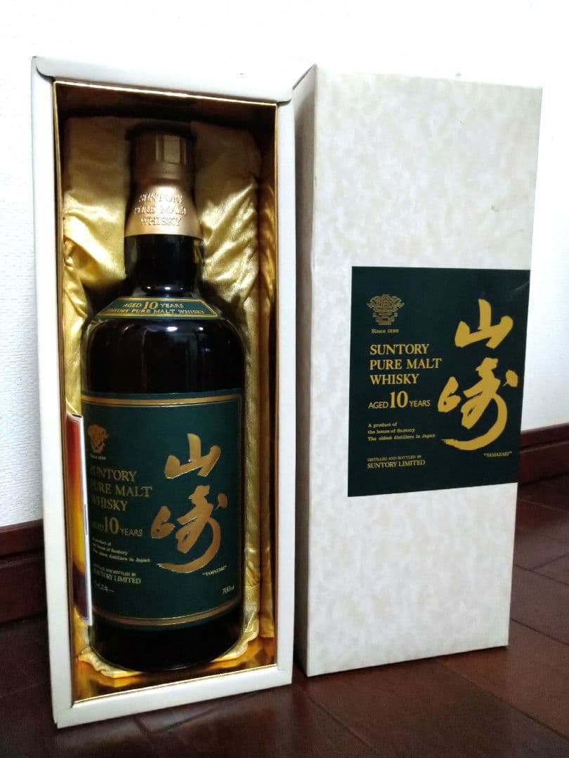 サントリー ピュアモルトウイスキー《山崎》10年　700ml