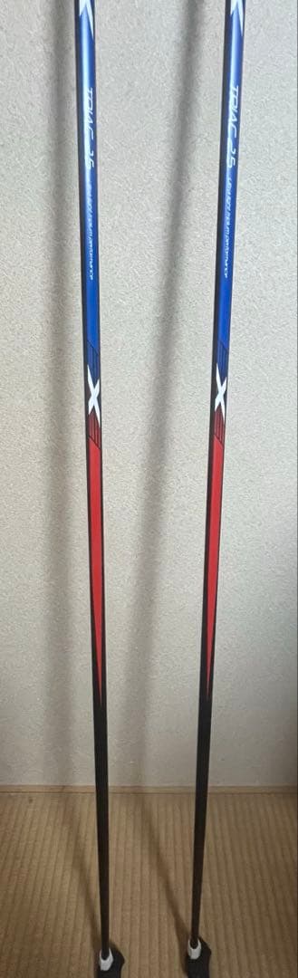 SWIX TRIAC 2.5スキー ストック