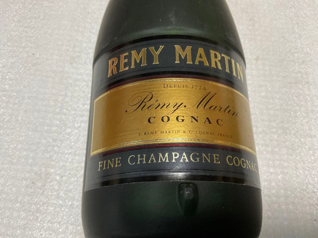 REMY MARTIN／FINE CHAMPAGNE VSOP。COGNAC40