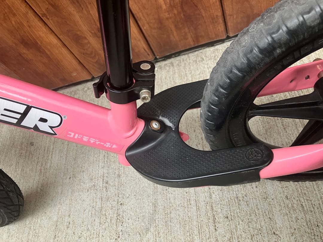 STRIDER バランスバイク ピンク 12インチ　中古