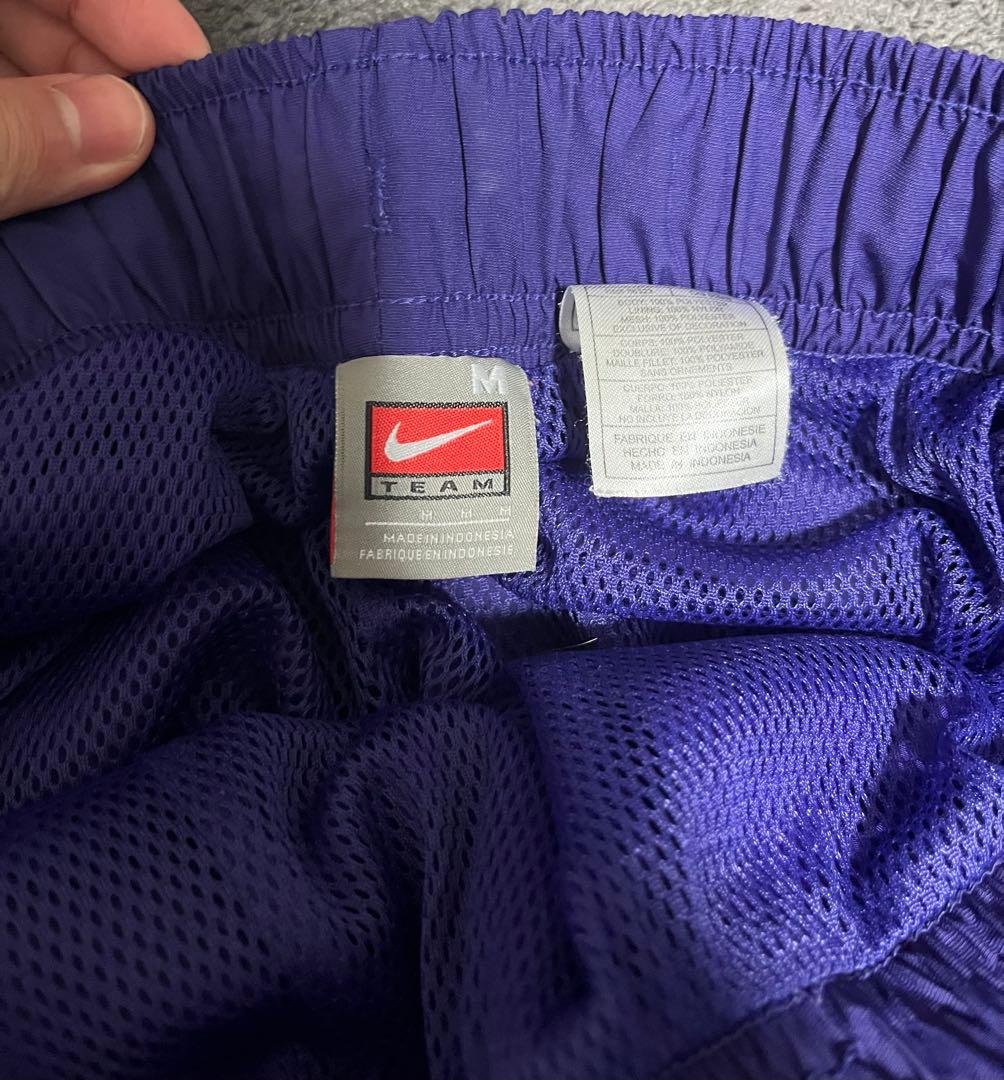 NIKE ナイロンパンツ