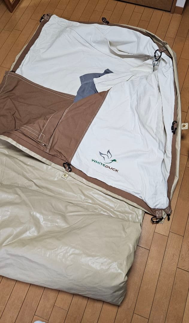 ホワイトダックプロタ4　スプリングバー　カーカム　コディアック　と同型