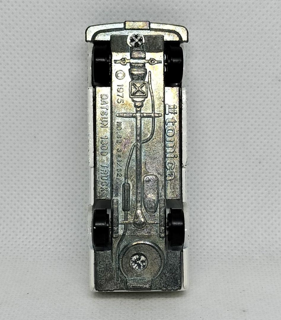 《黒箱トミカ42-1-5》ダットサン1300トラック【難易度C】ピッチ等有り