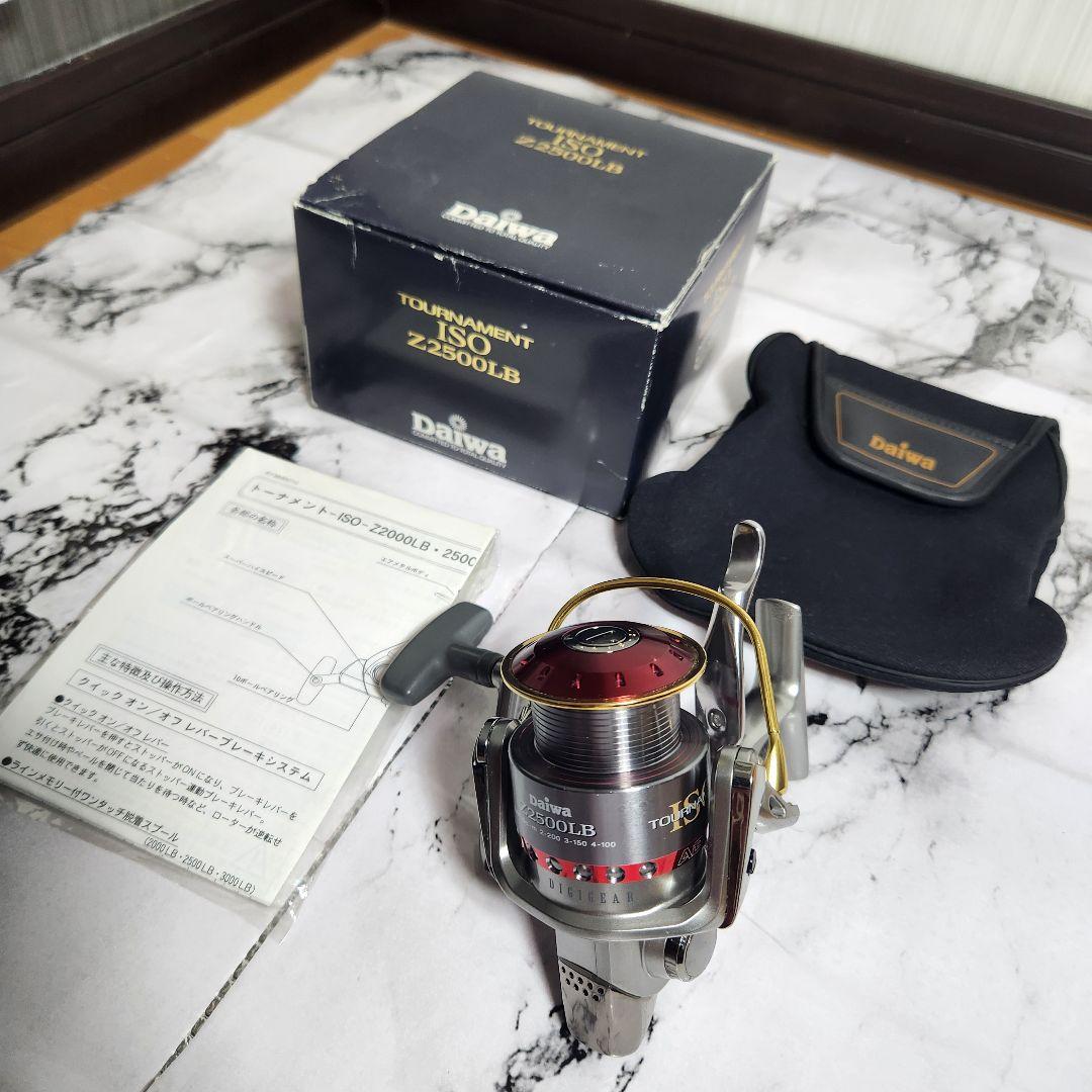 リール Daiwa TOURNAMENT ISO Z2500LB AIRL