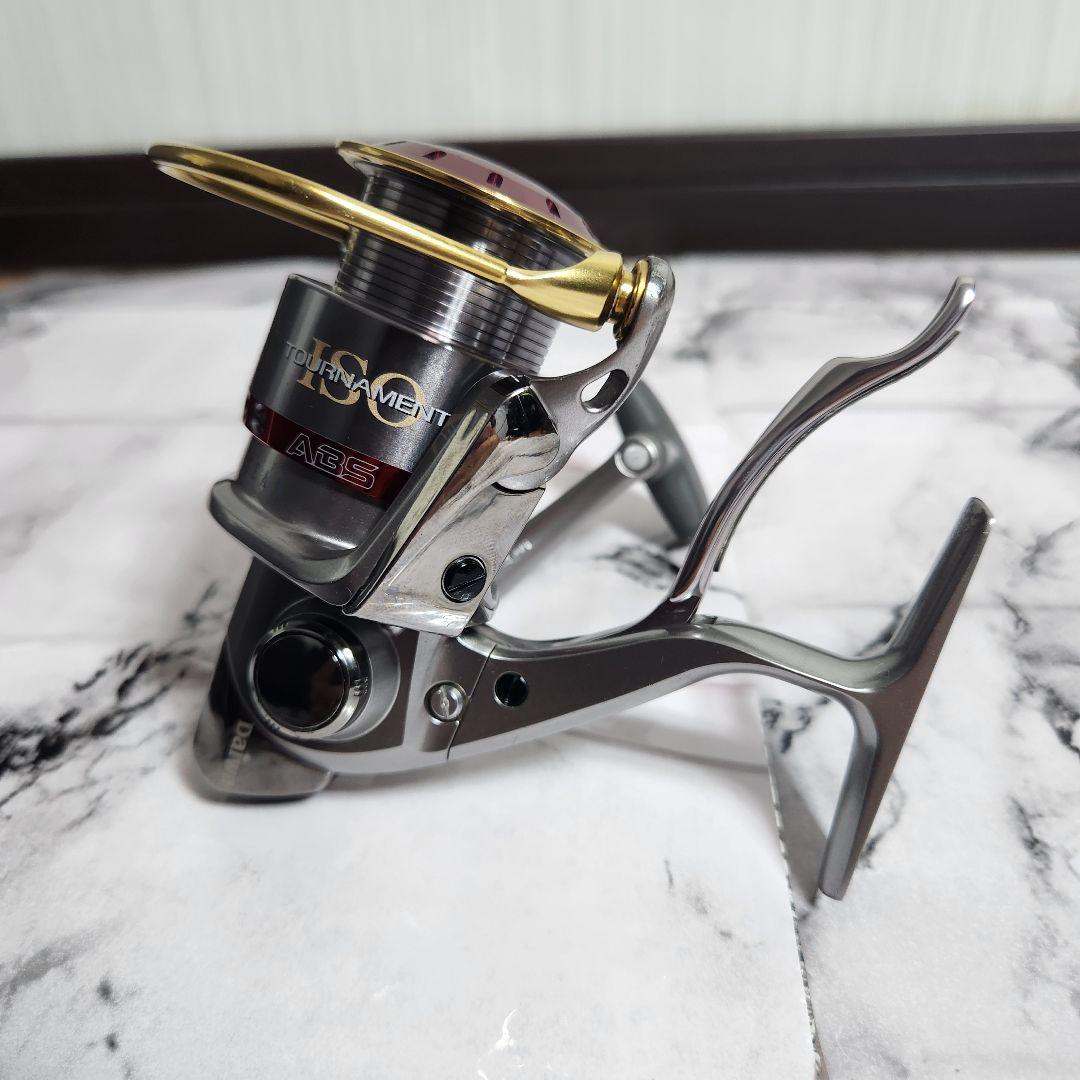 リール Daiwa TOURNAMENT ISO Z2500LB AIRL