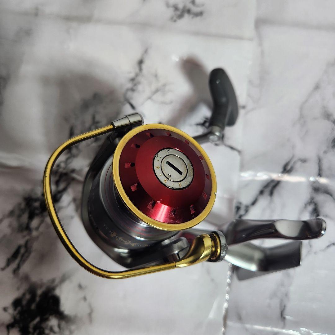 リール Daiwa TOURNAMENT ISO Z2500LB AIRL