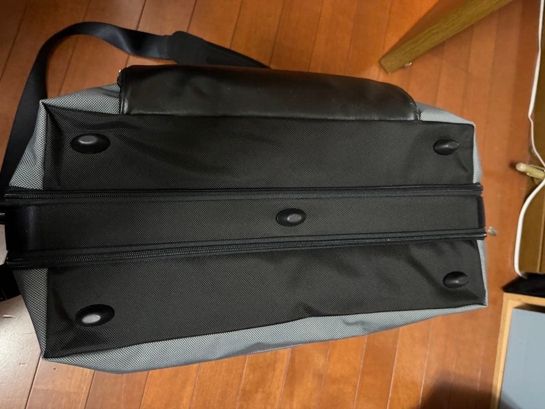 TUMI ボストンバッグ グレー