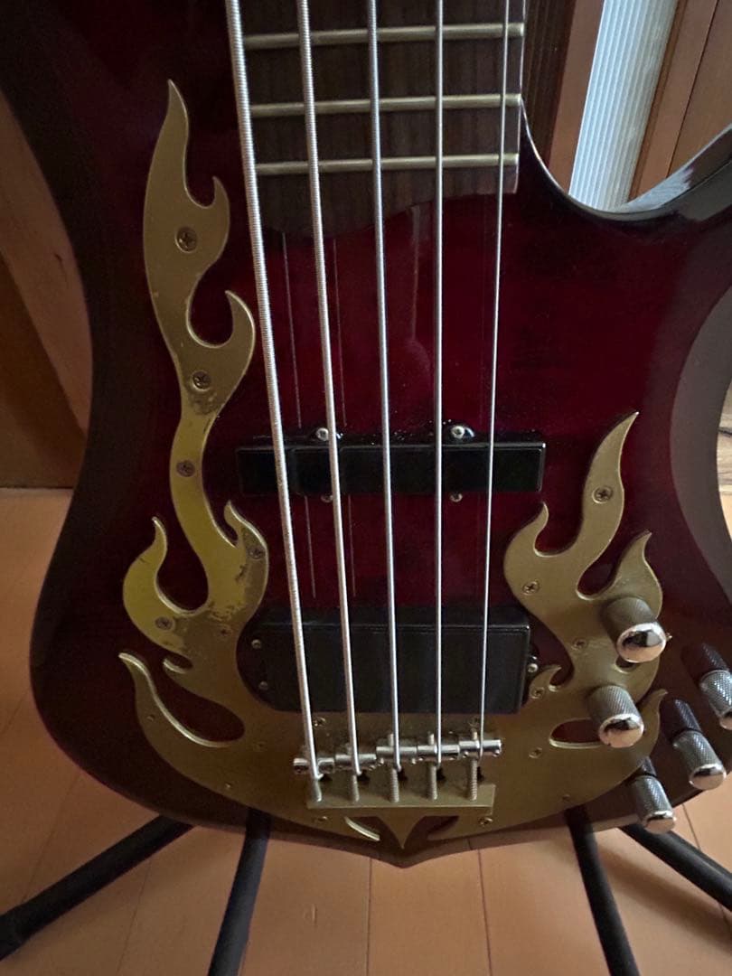 ベース TRABEN Phoenix 5 bass