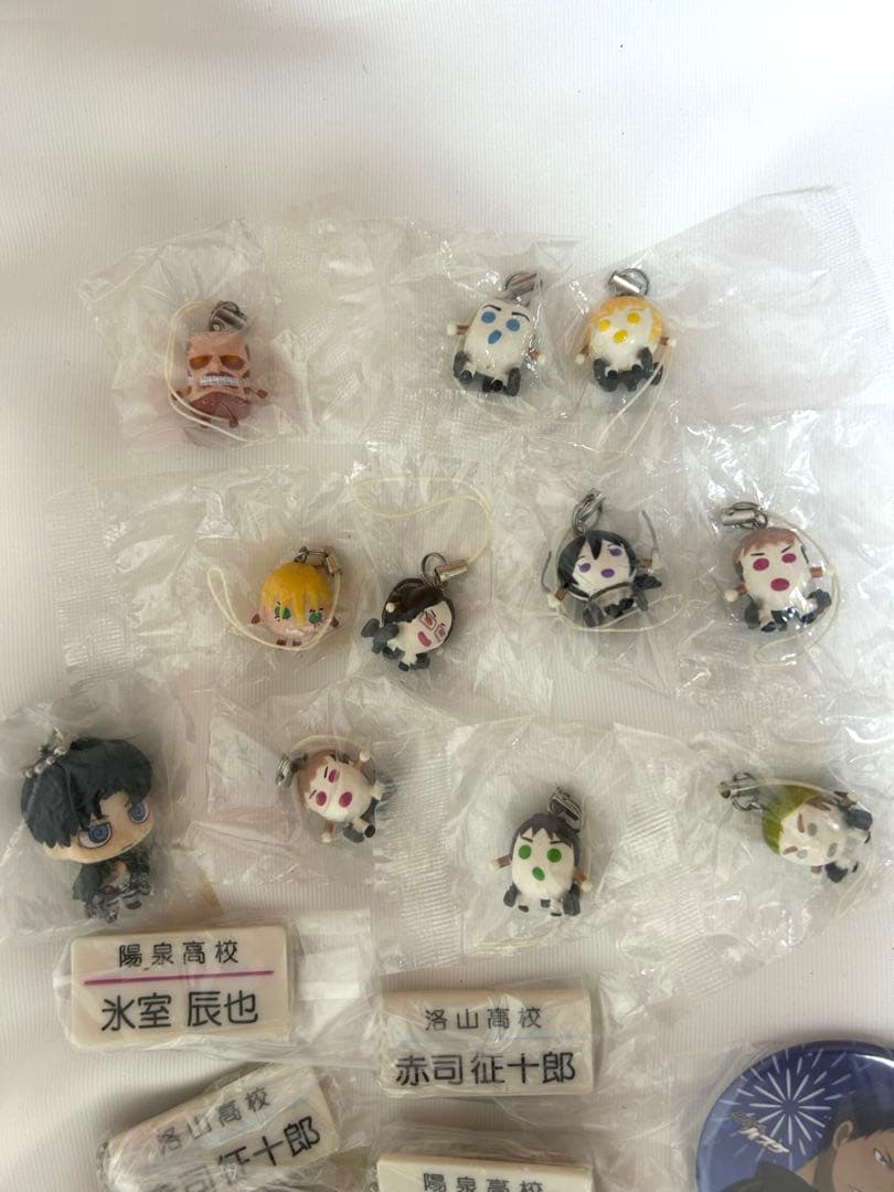 黒子のバスケ 進撃の巨人 ストラップ