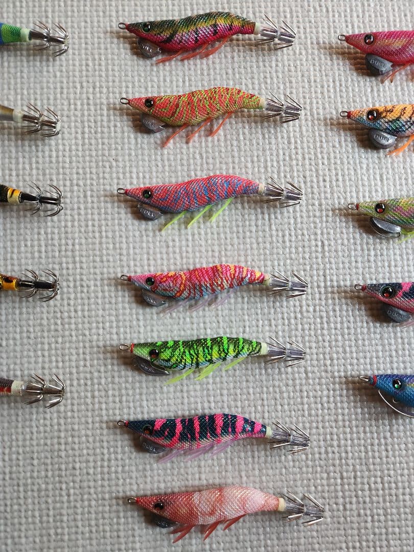 ダイワ　エメラルダス　エギ番長　シマノ　フラッシュブースト　デュエル　パタパタ