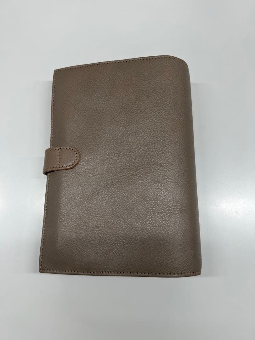 美品⭐︎イルビゾンテ 手帳