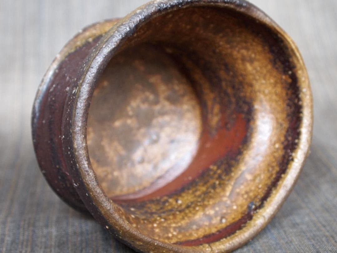 M☆N★隠崎隆一【師：伊勢崎淳】★備前≪窯変≫茶碗★共箱・布 ・栞★黒田陶