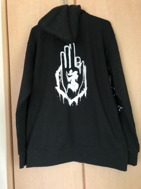 真天地開闢集団ジグザグ ジップアップパーカー & スマホリング