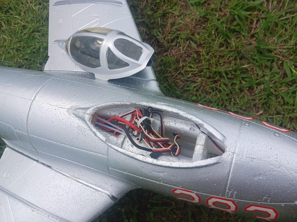 ART-TECH MiG-15 受信機付　新品未飛行