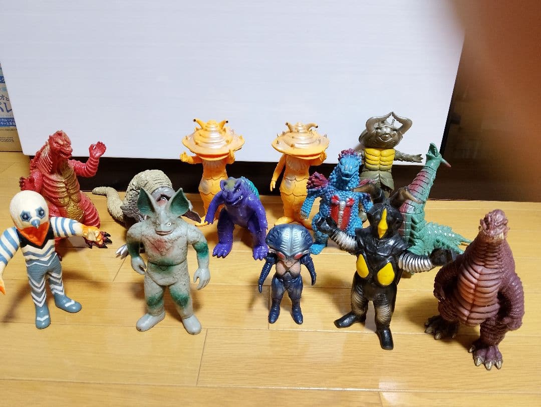 ウルトラマンフィギュアセット 72体