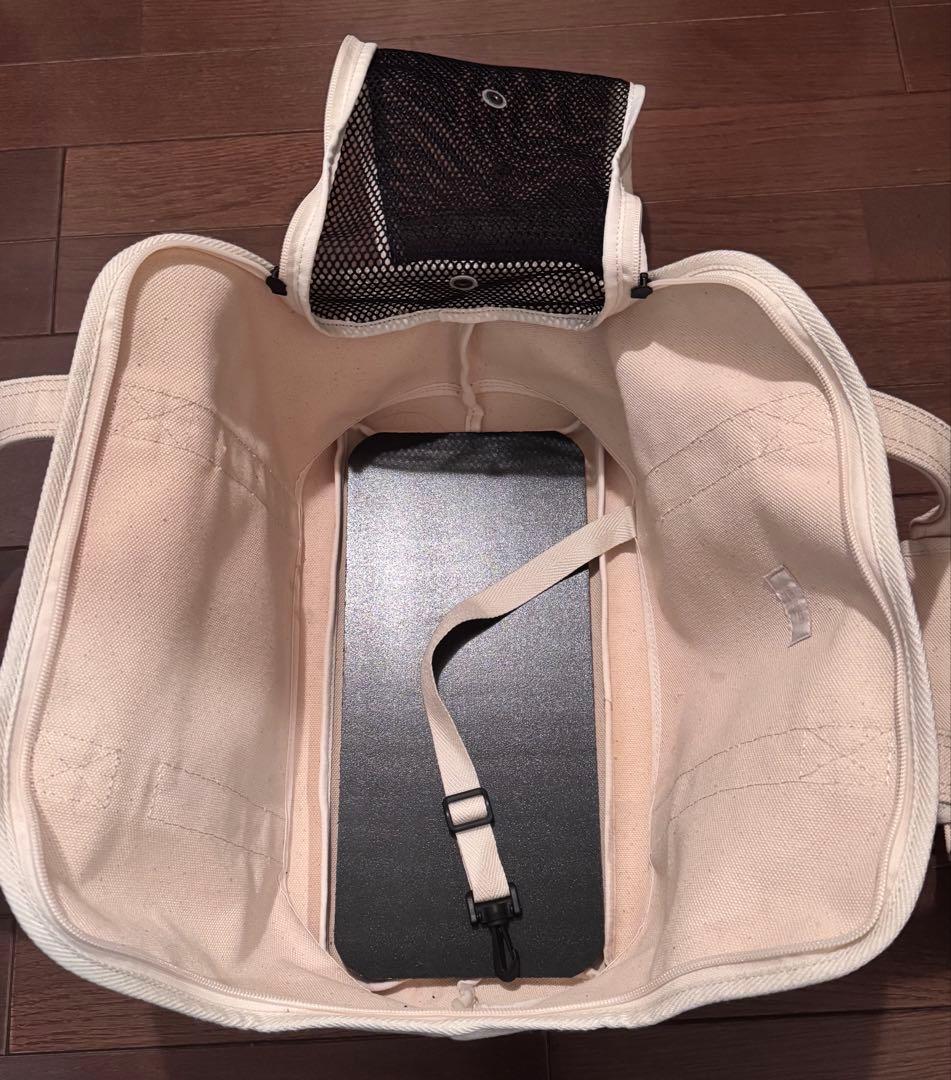 Free stitch ホワイトキャンバス 犬用 キャリーバッグ