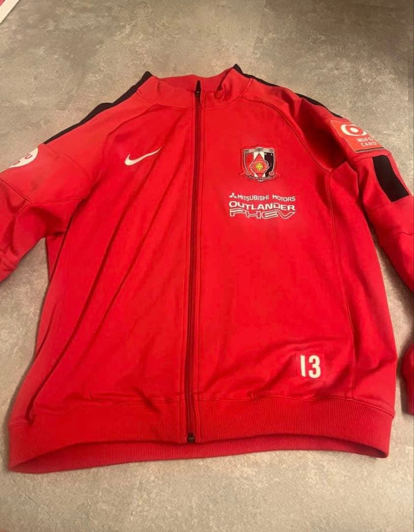 浦和レッズ　ジャージ　番号