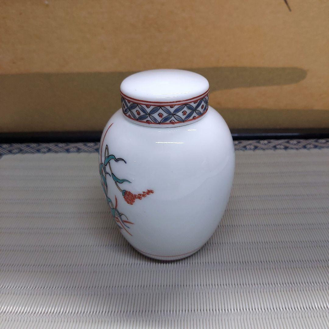 人間国宝13代酒井田柿右衛門 茶壺　錦粟鶉文 /新品未使用箱入り