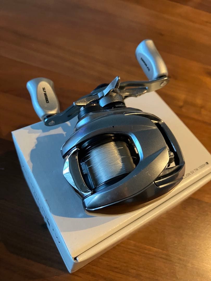 taka値下げ！ZILLION SV TW 1000H ベイトリール