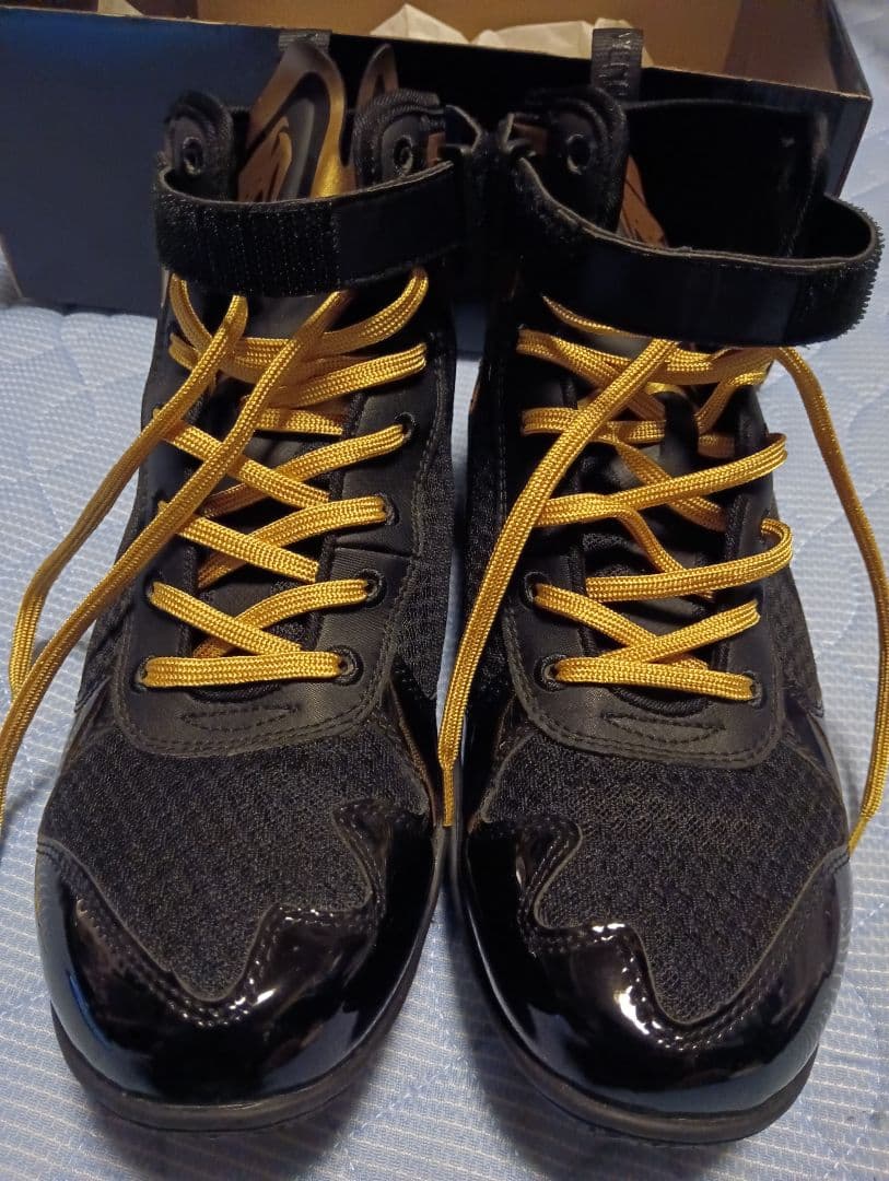 Venum ボクシングシューズ ブラック/ゴールド