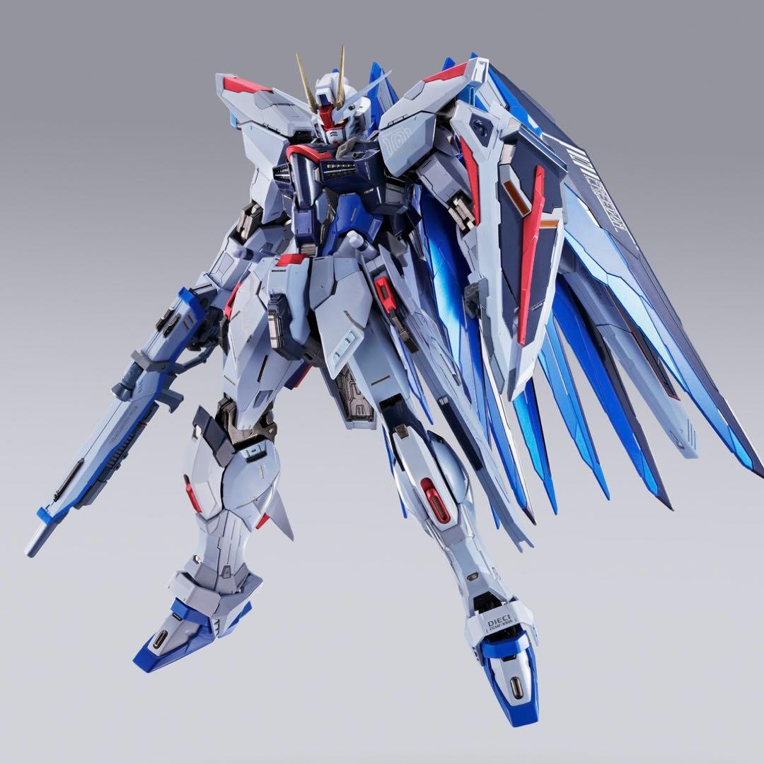 L BUILD プロヴィデンスガンダム　フリーダムガンダム 