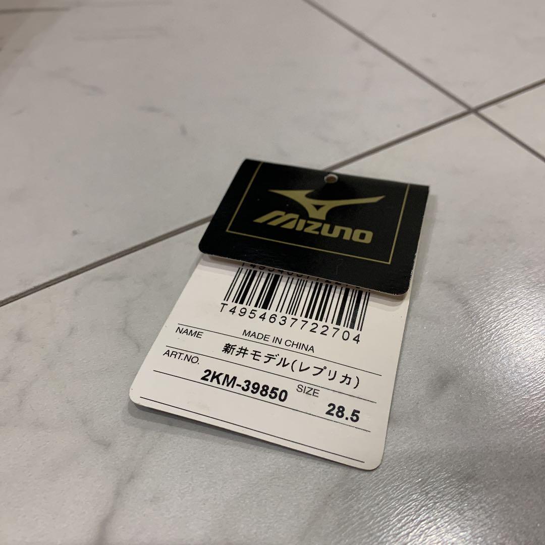 ミズノプロ 新井貴浩モデル　広島　レプリカスパイク