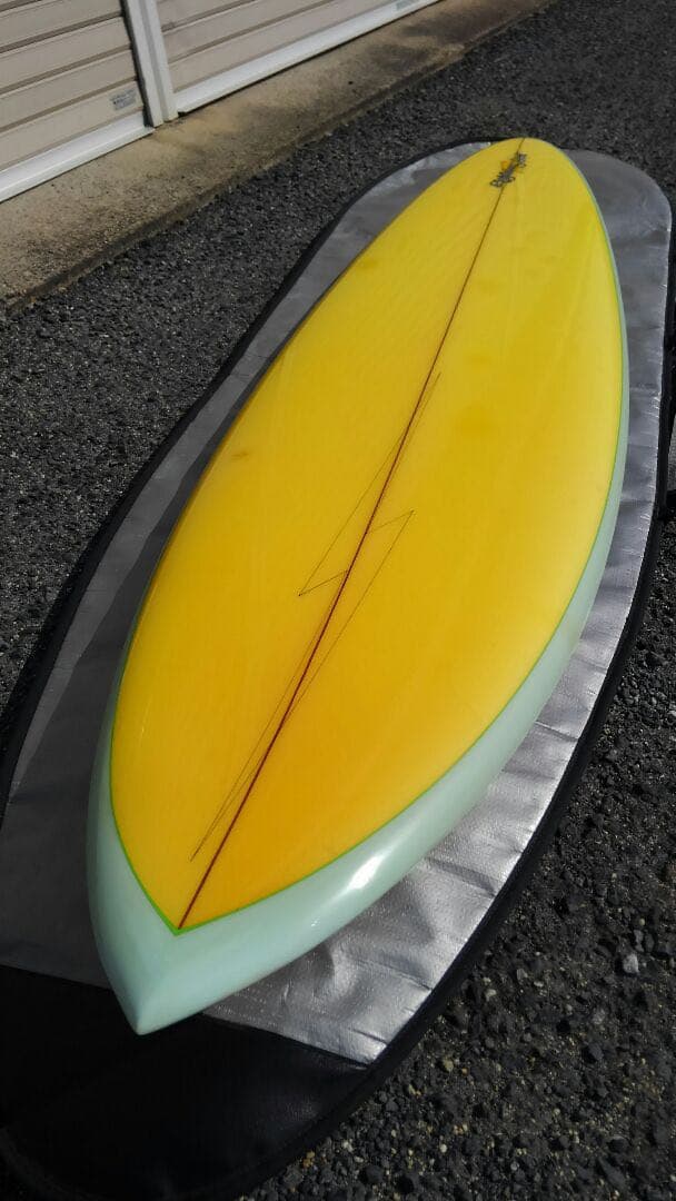 ヴィンテージ・ライトニングボルトクリスマスデスカウント期間限定です