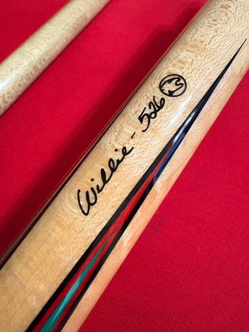 レア　美品数量限定発売 プレデターウィリー526 314-2シャフト ラジアル