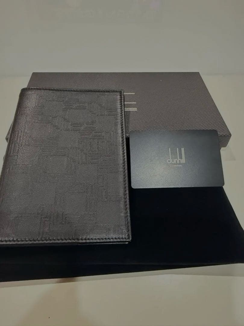 dunhillダンヒル　パスポートケース　ブラック