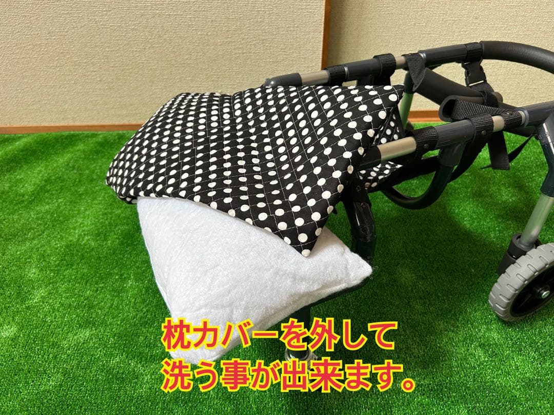 小型犬4輪歩行器　犬用車椅子　介護用　顎のせ枕付き　2.5〜4kg