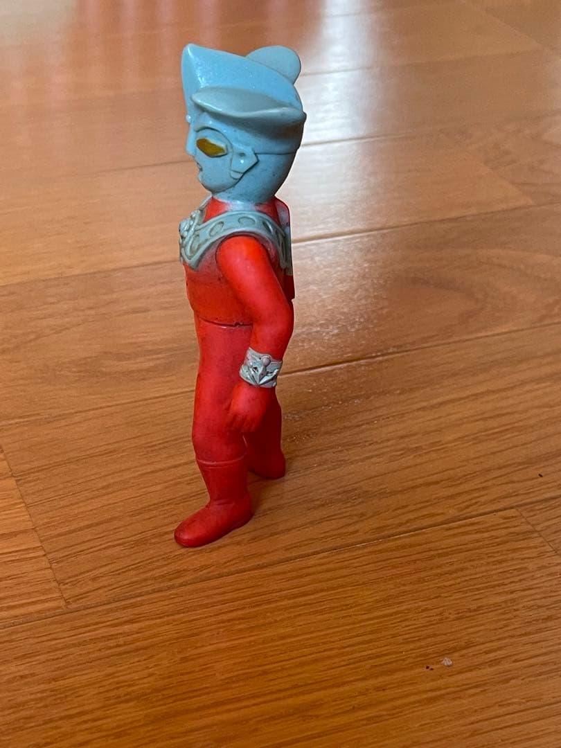 昭和レトロ　ソフビ　ウルトラマンレオ　バルファク　円谷プロ