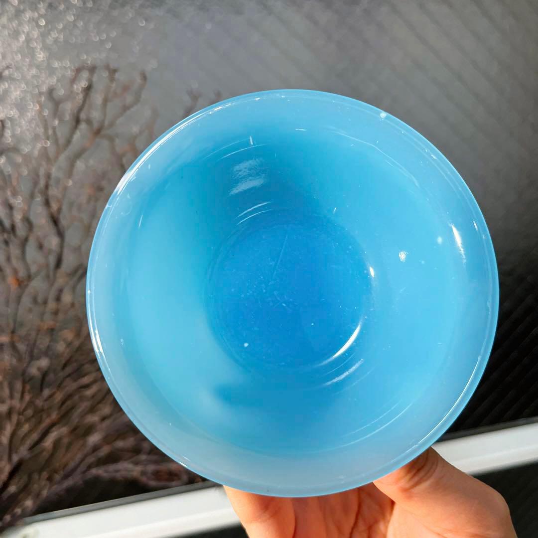 骨董　時代ガラス　空色　練りガラス　反り口　小碗　氷コップ　ウランガラス