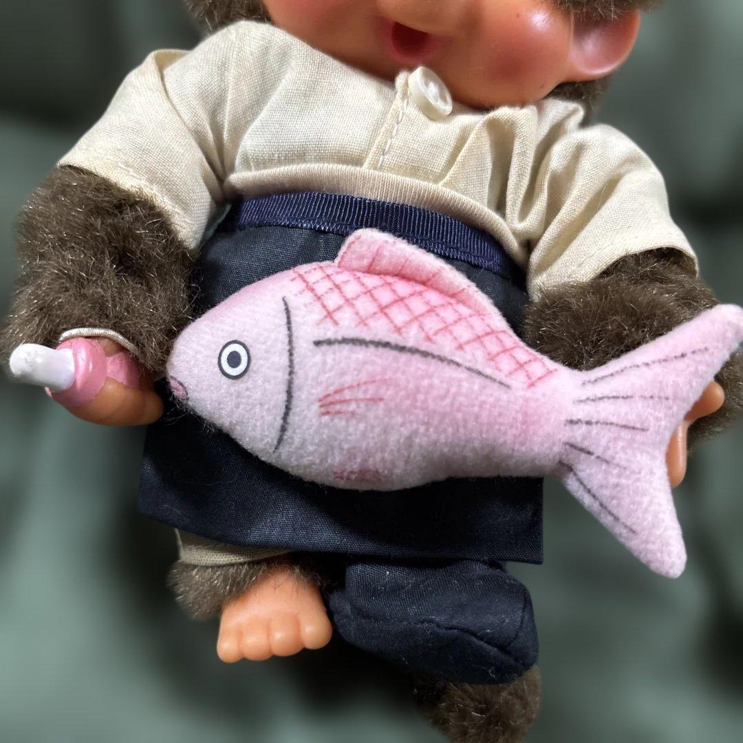 モンチッチ　ぬいぐるみ　魚屋さん