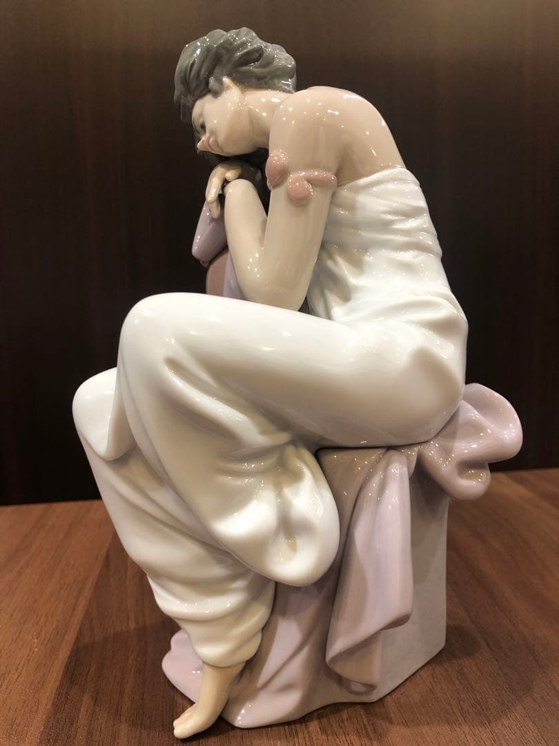 A*a様 LLADRO リヤドロ　哀愁　陶器