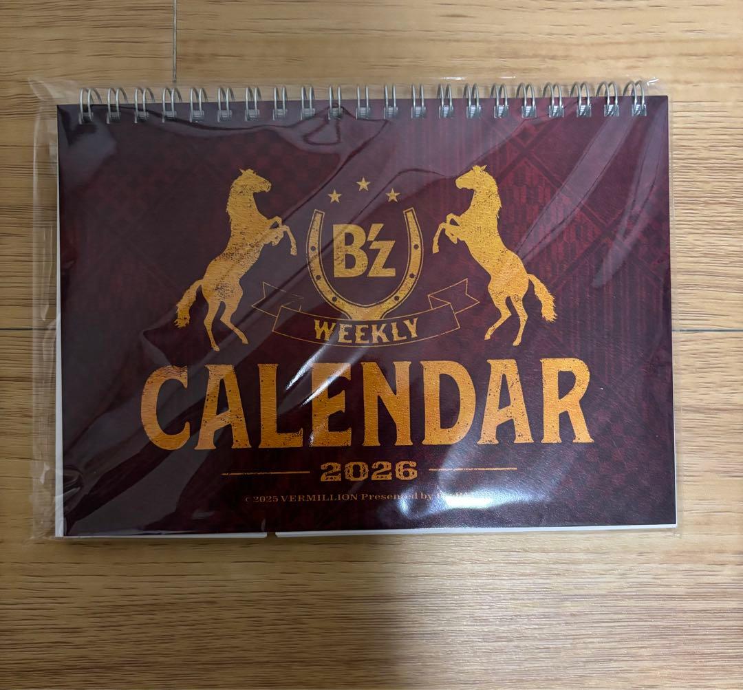 B'zファンクラブ限定 2026カレンダー（壁掛け、卓上）特典付き