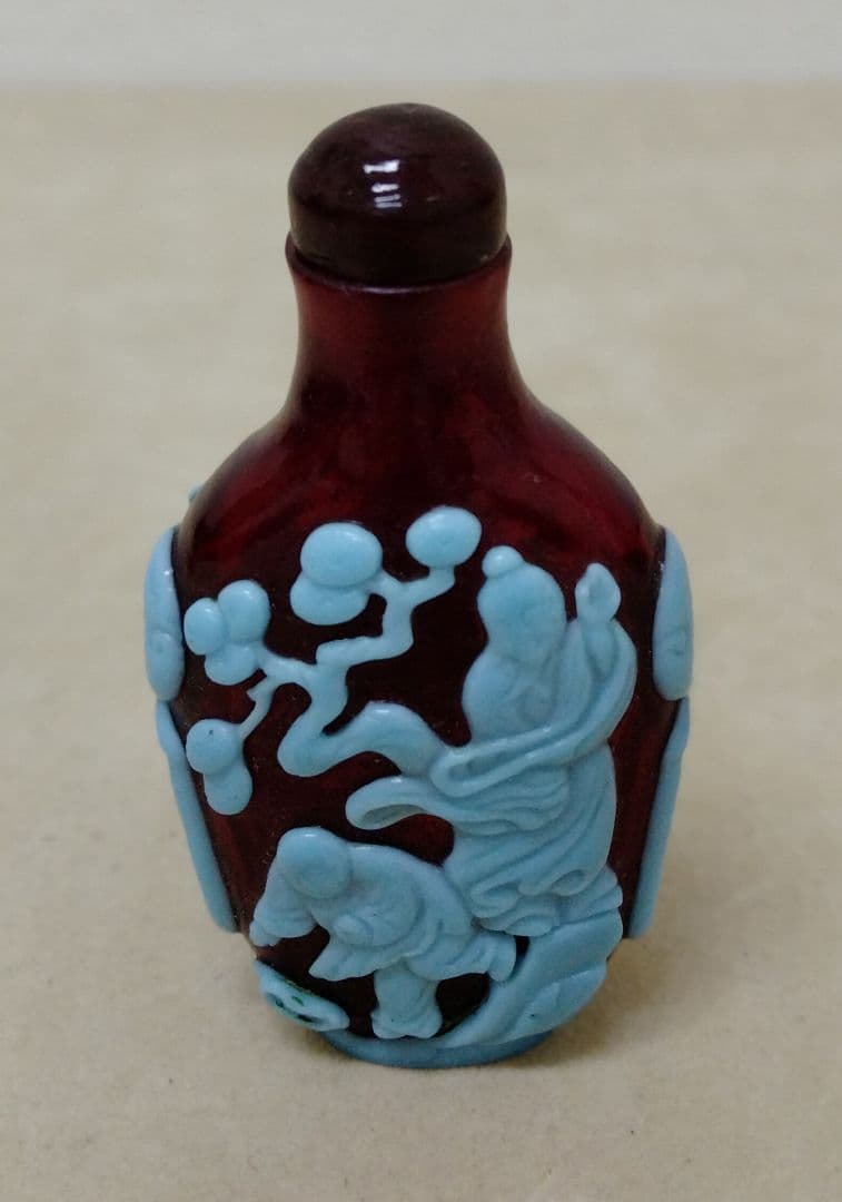 【最終お値引きです】美品　珍品　 古美術品　鼻煙壺 　骨董品 　ガラス 中国物